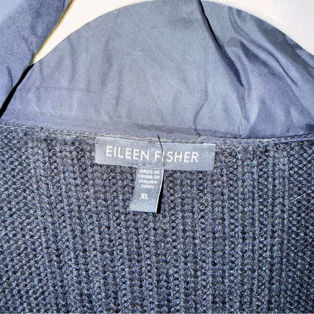 Eileen Fisher Black Sleeveless Vest - Picture 2 of 5
